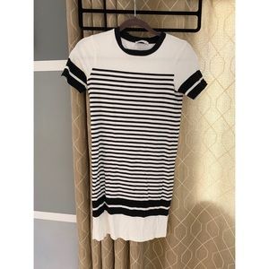 Zara body con mini dress